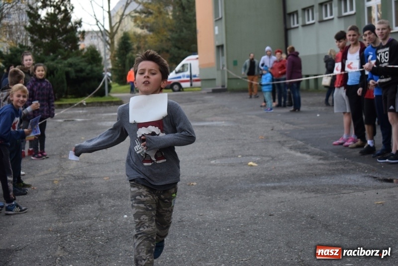 Zdjęcie w galerii na portalu naszraciborz.pl: Świąteczne bieganie w Kuźni, czyli Bieg Niepodległości wiadomości z regionu