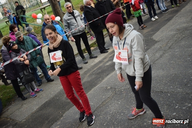 Zdjęcie w galerii na portalu naszraciborz.pl: Świąteczne bieganie w Kuźni, czyli Bieg Niepodległości wiadomości z regionu