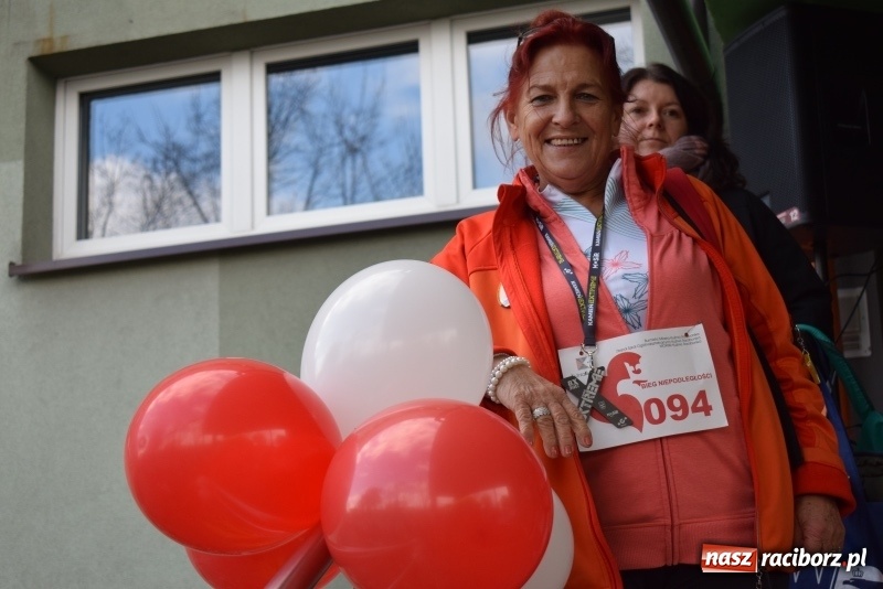 Zdjęcie w galerii na portalu naszraciborz.pl: Świąteczne bieganie w Kuźni, czyli Bieg Niepodległości wiadomości z regionu