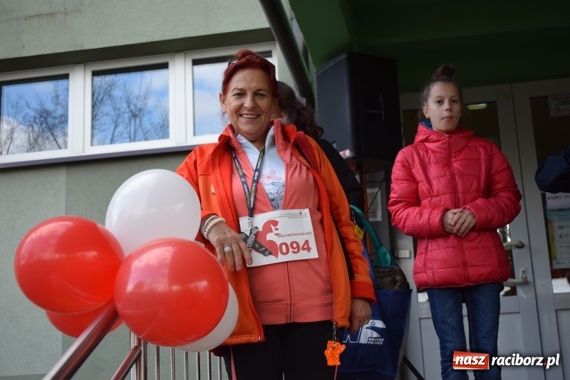 Zdjęcie w galerii na portalu naszraciborz.pl: Świąteczne bieganie w Kuźni, czyli Bieg Niepodległości wiadomości z regionu