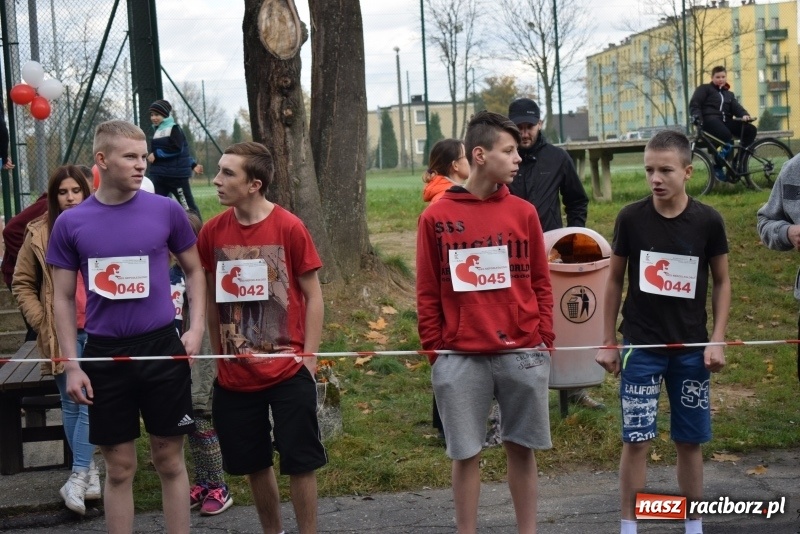 Zdjęcie w galerii na portalu naszraciborz.pl: Świąteczne bieganie w Kuźni, czyli Bieg Niepodległości wiadomości z regionu