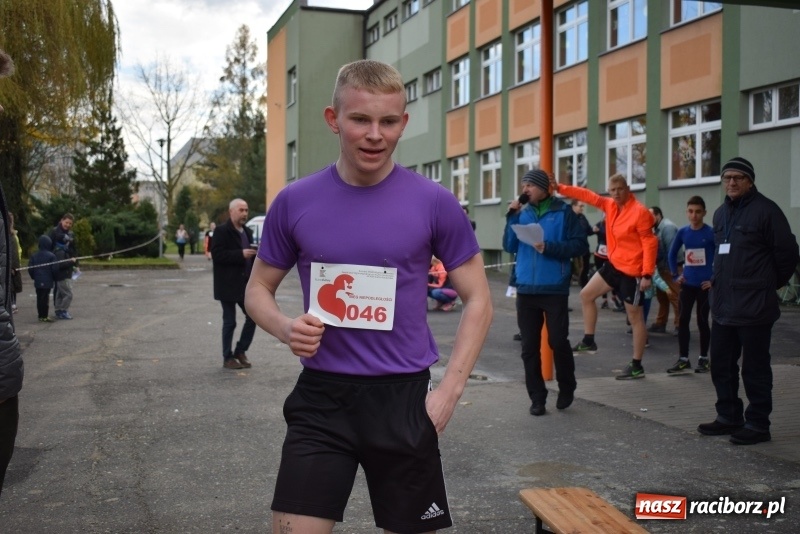 Zdjęcie w galerii na portalu naszraciborz.pl: Świąteczne bieganie w Kuźni, czyli Bieg Niepodległości wiadomości z regionu