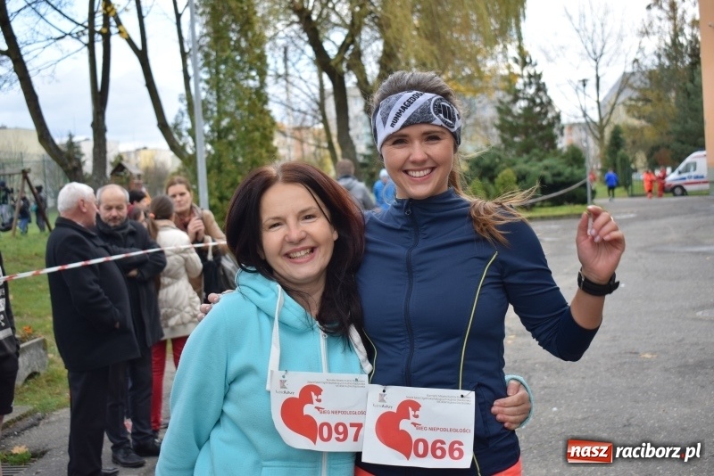 Zdjęcie w galerii na portalu naszraciborz.pl: Świąteczne bieganie w Kuźni, czyli Bieg Niepodległości wiadomości z regionu