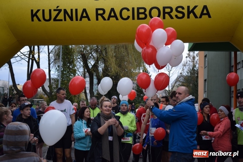 Zdjęcie w galerii na portalu naszraciborz.pl: Świąteczne bieganie w Kuźni, czyli Bieg Niepodległości wiadomości z regionu
