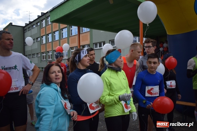 Zdjęcie w galerii na portalu naszraciborz.pl: Świąteczne bieganie w Kuźni, czyli Bieg Niepodległości wiadomości z regionu