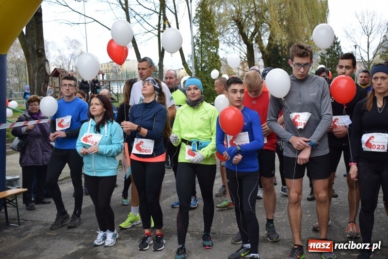 Zdjęcie w galerii na portalu naszraciborz.pl: Świąteczne bieganie w Kuźni, czyli Bieg Niepodległości wiadomości z regionu