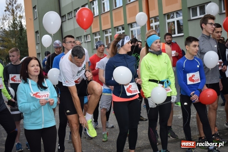Zdjęcie w galerii na portalu naszraciborz.pl: Świąteczne bieganie w Kuźni, czyli Bieg Niepodległości wiadomości z regionu