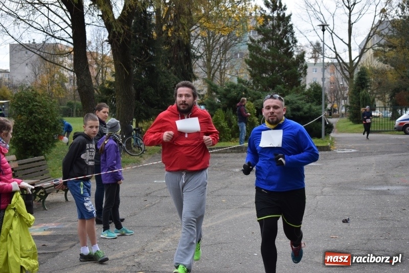 Zdjęcie w galerii na portalu naszraciborz.pl: Świąteczne bieganie w Kuźni, czyli Bieg Niepodległości wiadomości z regionu