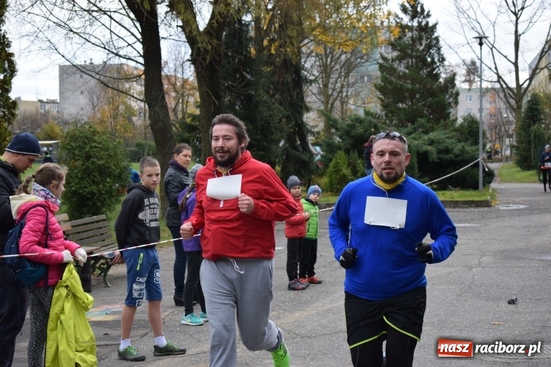 Zdjęcie w galerii na portalu naszraciborz.pl: Świąteczne bieganie w Kuźni, czyli Bieg Niepodległości wiadomości z regionu