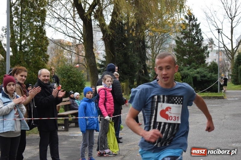 Zdjęcie w galerii na portalu naszraciborz.pl: Świąteczne bieganie w Kuźni, czyli Bieg Niepodległości wiadomości z regionu