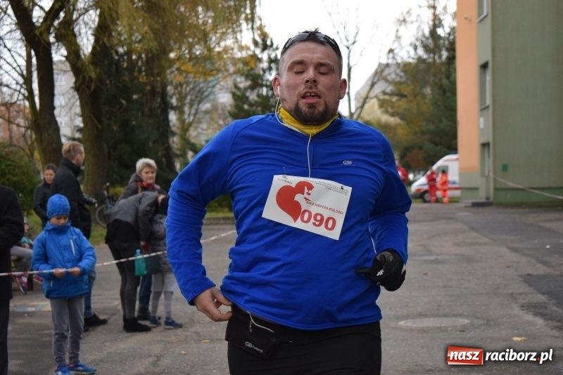 Zdjęcie w galerii na portalu naszraciborz.pl: Świąteczne bieganie w Kuźni, czyli Bieg Niepodległości wiadomości z regionu