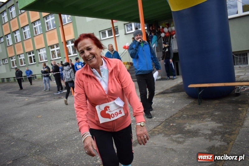 Zdjęcie w galerii na portalu naszraciborz.pl: Świąteczne bieganie w Kuźni, czyli Bieg Niepodległości wiadomości z regionu