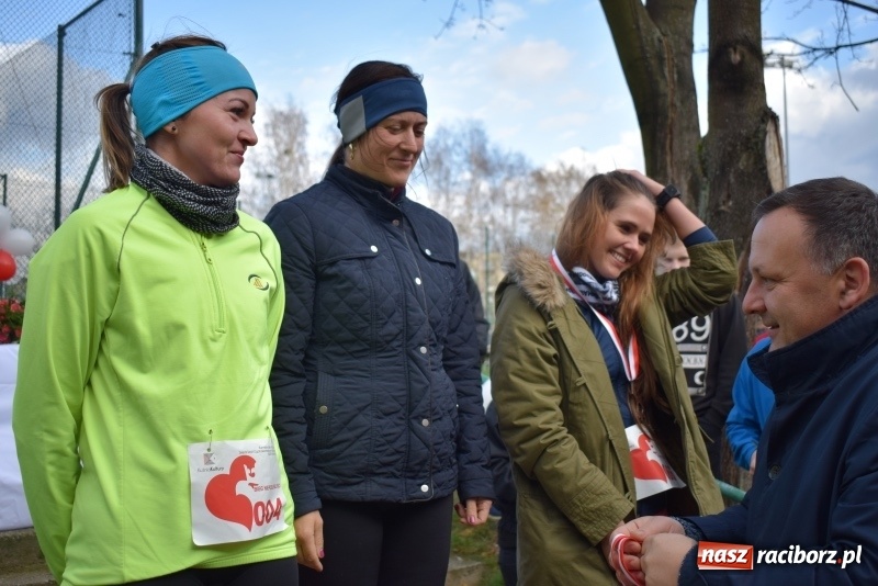 Zdjęcie w galerii na portalu naszraciborz.pl: Świąteczne bieganie w Kuźni, czyli Bieg Niepodległości wiadomości z regionu