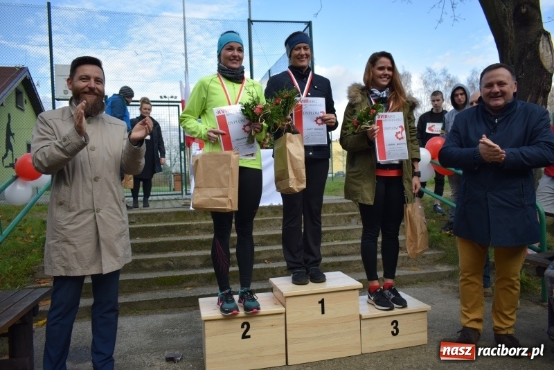 Zdjęcie w galerii na portalu naszraciborz.pl: Świąteczne bieganie w Kuźni, czyli Bieg Niepodległości wiadomości z regionu