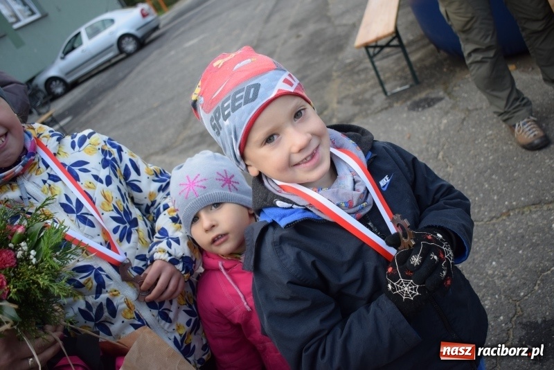 Zdjęcie w galerii na portalu naszraciborz.pl: Świąteczne bieganie w Kuźni, czyli Bieg Niepodległości wiadomości z regionu