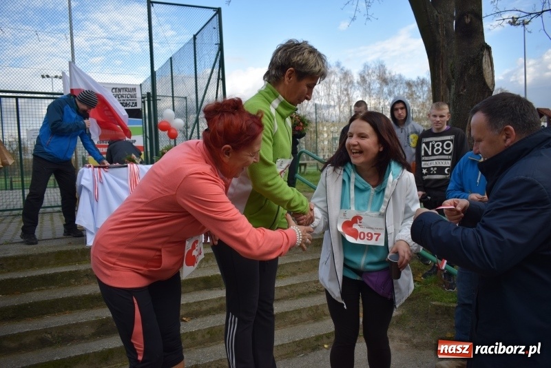 Zdjęcie w galerii na portalu naszraciborz.pl: Świąteczne bieganie w Kuźni, czyli Bieg Niepodległości wiadomości z regionu