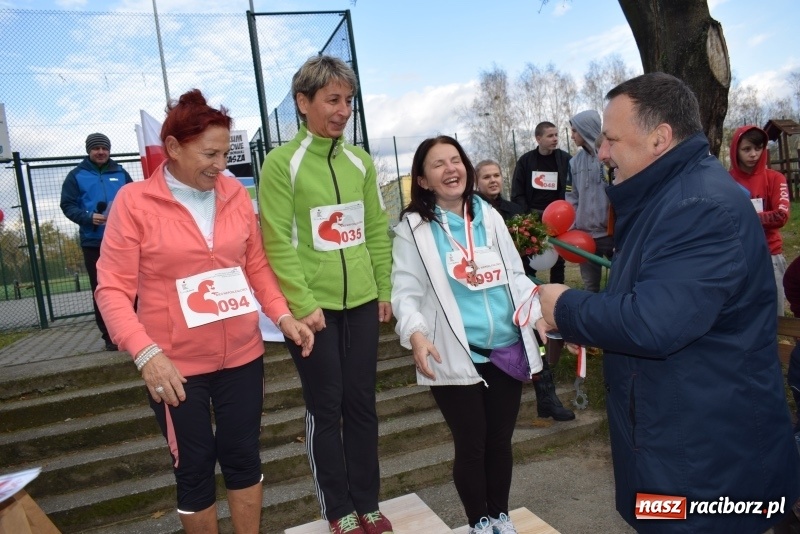 Zdjęcie w galerii na portalu naszraciborz.pl: Świąteczne bieganie w Kuźni, czyli Bieg Niepodległości wiadomości z regionu