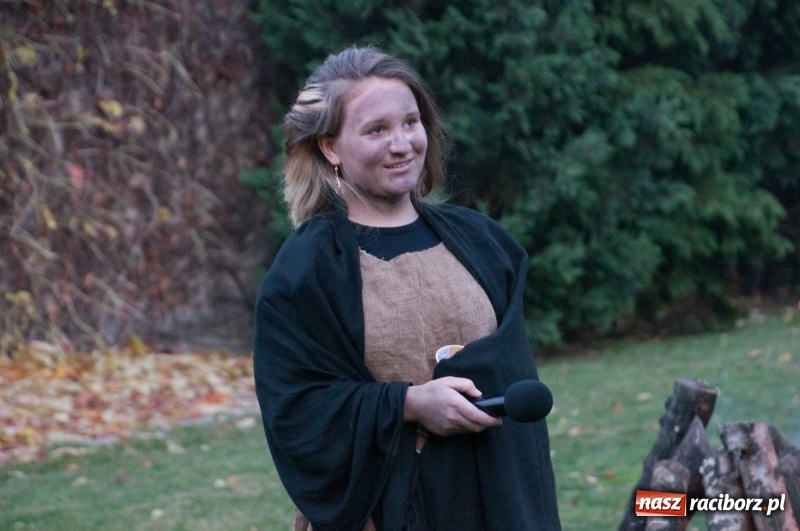 Zdjęcie w galerii na portalu naszraciborz.pl: Święty Marcin w farskich ogrodach na Starej Wsi wiadomości z regionu