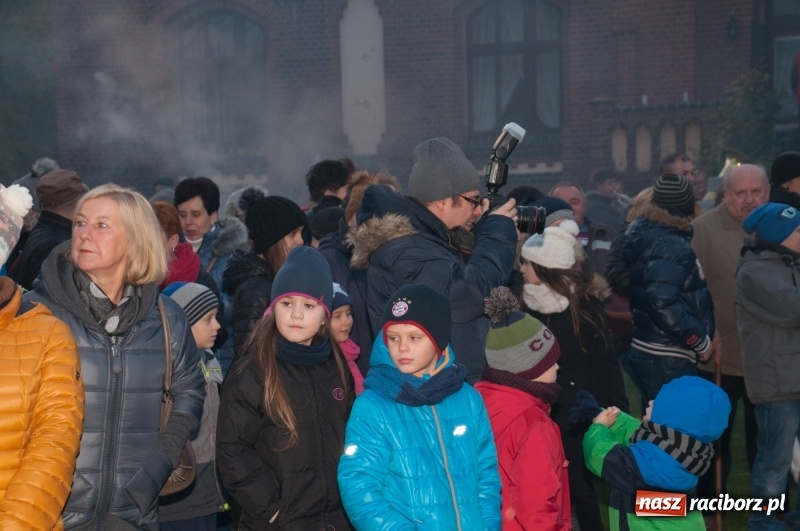 Zdjęcie w galerii na portalu naszraciborz.pl: Święty Marcin w farskich ogrodach na Starej Wsi wiadomości z regionu