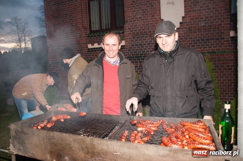 Zdjęcie w galerii na portalu naszraciborz.pl: Święty Marcin w farskich ogrodach na Starej Wsi wiadomości z regionu