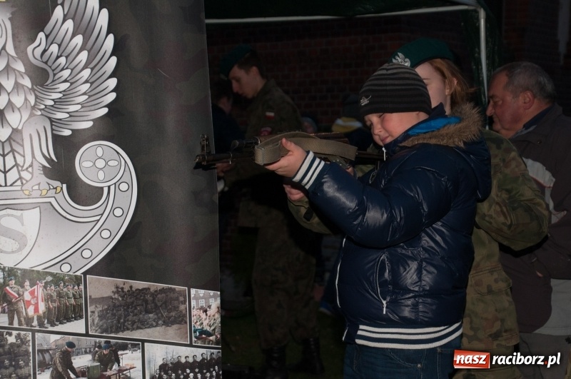 Zdjęcie w galerii na portalu naszraciborz.pl: Święty Marcin w farskich ogrodach na Starej Wsi wiadomości z regionu