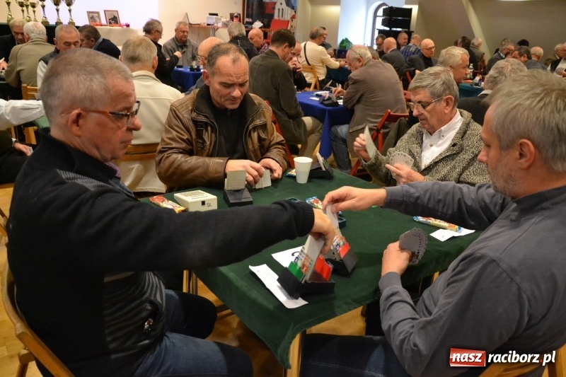 Zdjęcie w galerii na portalu naszraciborz.pl: IV Otwarty Turniej Brydża Sportowego na Zamku Piastowskim za nami wiadomości z regionu