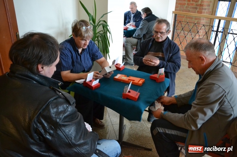 Zdjęcie w galerii na portalu naszraciborz.pl: IV Otwarty Turniej Brydża Sportowego na Zamku Piastowskim za nami wiadomości z regionu