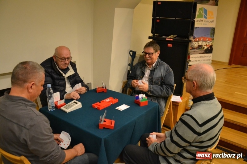 Zdjęcie w galerii na portalu naszraciborz.pl: IV Otwarty Turniej Brydża Sportowego na Zamku Piastowskim za nami wiadomości z regionu
