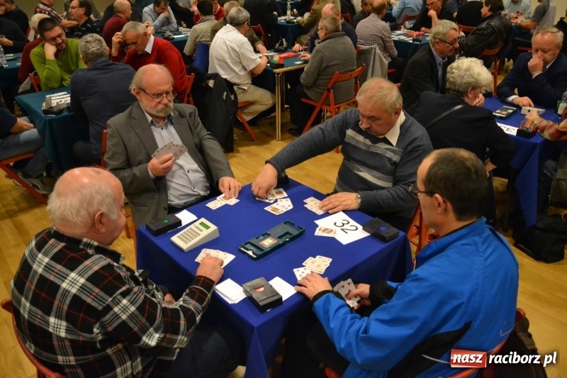 Zdjęcie w galerii na portalu naszraciborz.pl: IV Otwarty Turniej Brydża Sportowego na Zamku Piastowskim za nami wiadomości z regionu