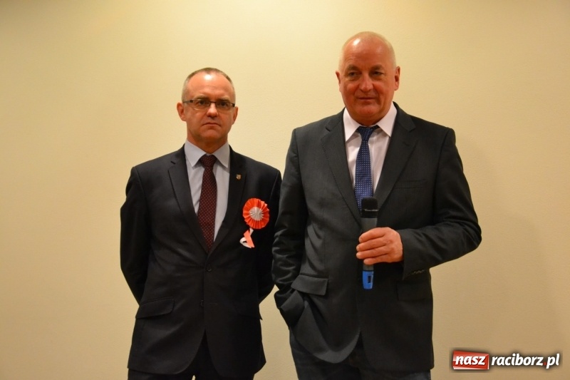 Zdjęcie w galerii na portalu naszraciborz.pl: IV Otwarty Turniej Brydża Sportowego na Zamku Piastowskim za nami wiadomości z regionu