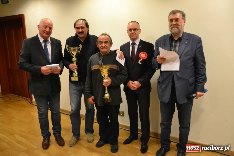 Zdjęcie w galerii na portalu naszraciborz.pl: IV Otwarty Turniej Brydża Sportowego na Zamku Piastowskim za nami wiadomości z regionu
