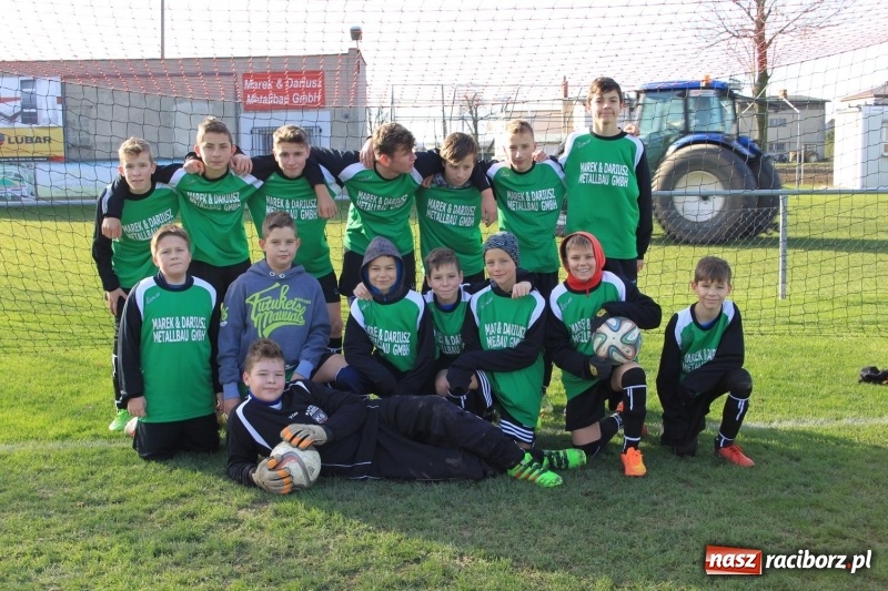 Zdjęcie w galerii na portalu naszraciborz.pl: Trampkarze Rud pokonani w Borucinie wiadomości z regionu