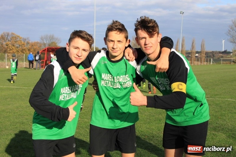 Zdjęcie w galerii na portalu naszraciborz.pl: Trampkarze Rud pokonani w Borucinie wiadomości z regionu