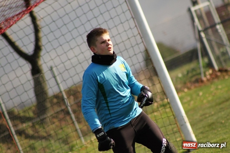 Zdjęcie w galerii na portalu naszraciborz.pl: Trampkarze Rud pokonani w Borucinie wiadomości z regionu