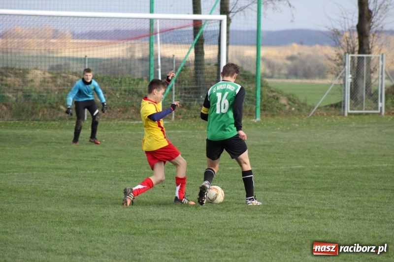 Zdjęcie w galerii na portalu naszraciborz.pl: Trampkarze Rud pokonani w Borucinie wiadomości z regionu