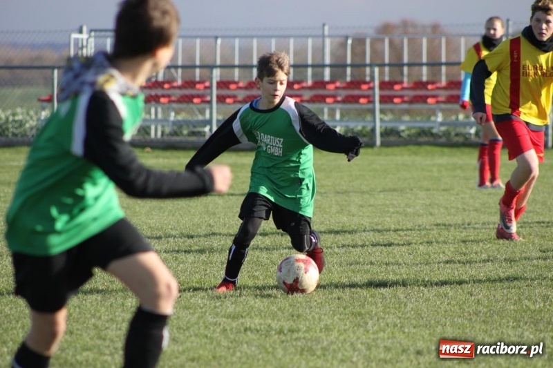 Zdjęcie w galerii na portalu naszraciborz.pl: Trampkarze Rud pokonani w Borucinie wiadomości z regionu
