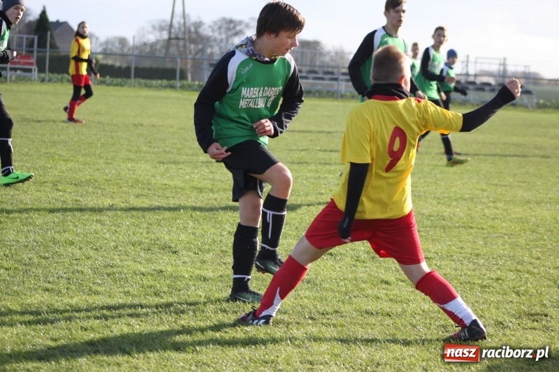 Zdjęcie w galerii na portalu naszraciborz.pl: Trampkarze Rud pokonani w Borucinie wiadomości z regionu