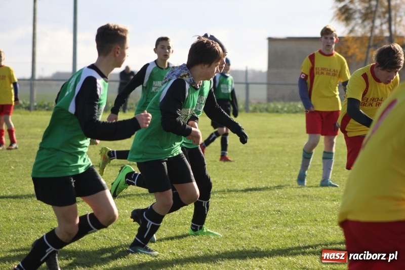 Zdjęcie w galerii na portalu naszraciborz.pl: Trampkarze Rud pokonani w Borucinie wiadomości z regionu