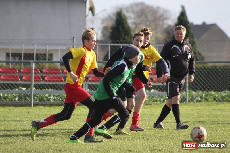Zdjęcie w galerii na portalu naszraciborz.pl: Trampkarze Rud pokonani w Borucinie wiadomości z regionu