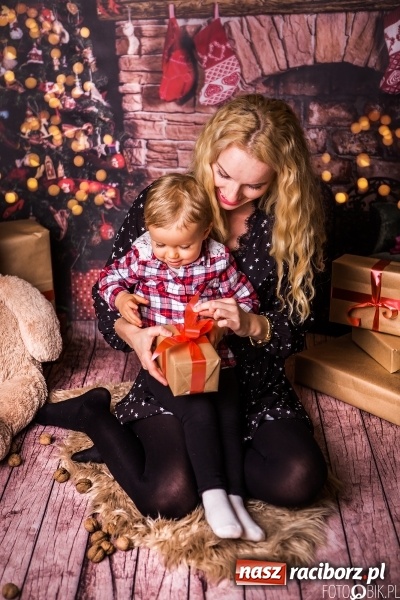 Zdjęcie w galerii na portalu naszraciborz.pl: Zachowaj magię tegorocznych Świąt i uśmiech dziecka na… fotografii wiadomości z regionu