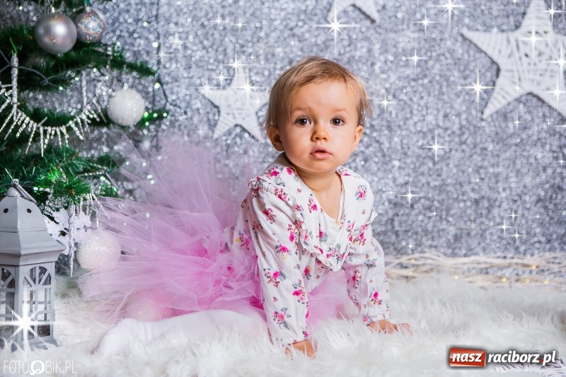 Zdjęcie w galerii na portalu naszraciborz.pl: Zachowaj magię tegorocznych Świąt i uśmiech dziecka na… fotografii wiadomości z regionu