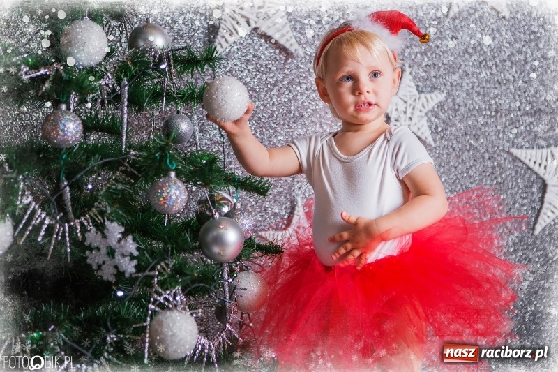 Zdjęcie w galerii na portalu naszraciborz.pl: Zachowaj magię tegorocznych Świąt i uśmiech dziecka na… fotografii wiadomości z regionu