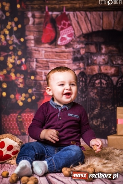 Zdjęcie w galerii na portalu naszraciborz.pl: Zachowaj magię tegorocznych Świąt i uśmiech dziecka na… fotografii wiadomości z regionu