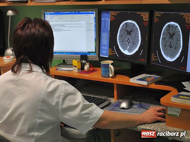 Zdjęcie w galerii na portalu naszraciborz.pl: Prześwietlamy wzdłuż i wszerz wiadomości z regionu