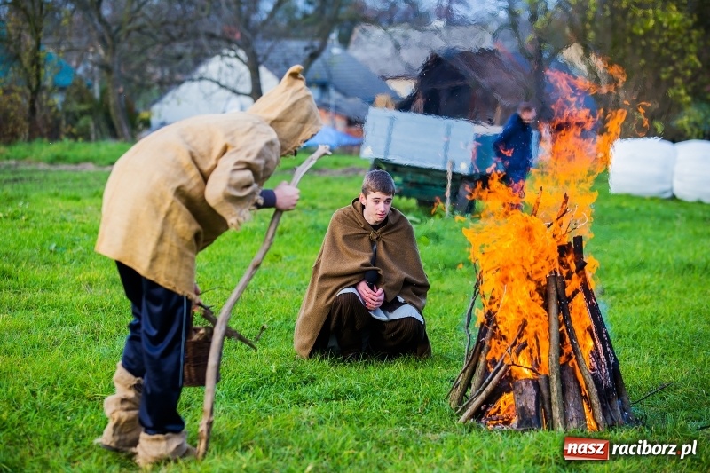 Zdjęcie w galerii na portalu naszraciborz.pl: Obchody Świętego Marcina w Samborowicach wiadomości z regionu