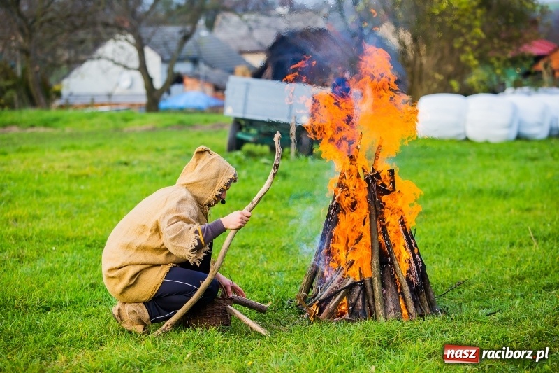 Zdjęcie w galerii na portalu naszraciborz.pl: Obchody Świętego Marcina w Samborowicach wiadomości z regionu