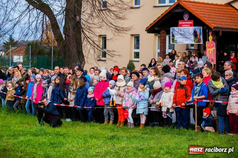 Zdjęcie w galerii na portalu naszraciborz.pl: Obchody Świętego Marcina w Samborowicach wiadomości z regionu