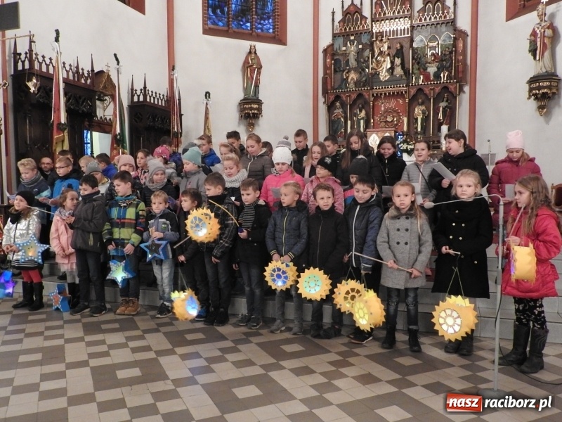 Zdjęcie w galerii na portalu naszraciborz.pl: Popołudnie ze świętym  Marcinem w Łubowicach wiadomości z regionu