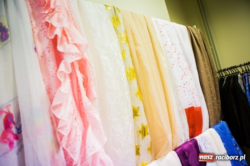 Zdjęcie w galerii na portalu naszraciborz.pl: Nowy komis MAŁA SZWAJCARIA zaprasza  wiadomości z regionu