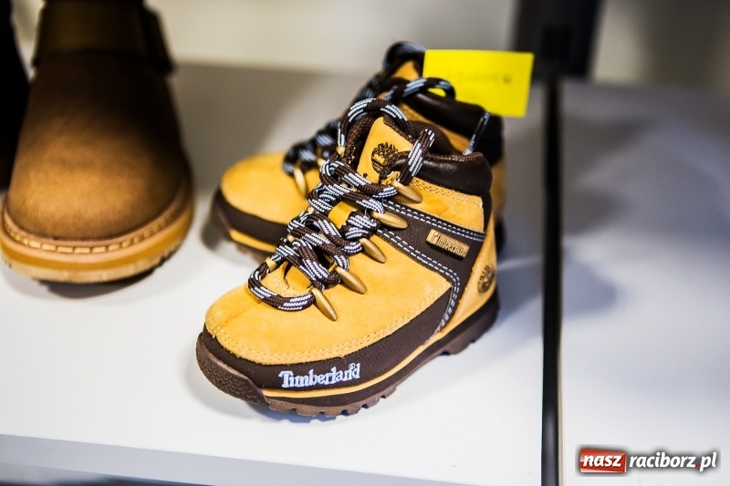 Zdjęcie w galerii na portalu naszraciborz.pl: Nowy komis MAŁA SZWAJCARIA zaprasza  wiadomości z regionu